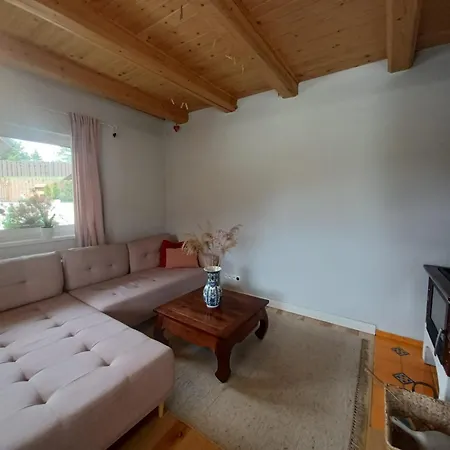 Hikeslovakia House Alpstuga